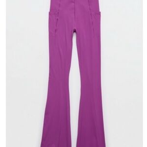 Aerie XTRA Hold Up! Pocket Boot Cut Legging